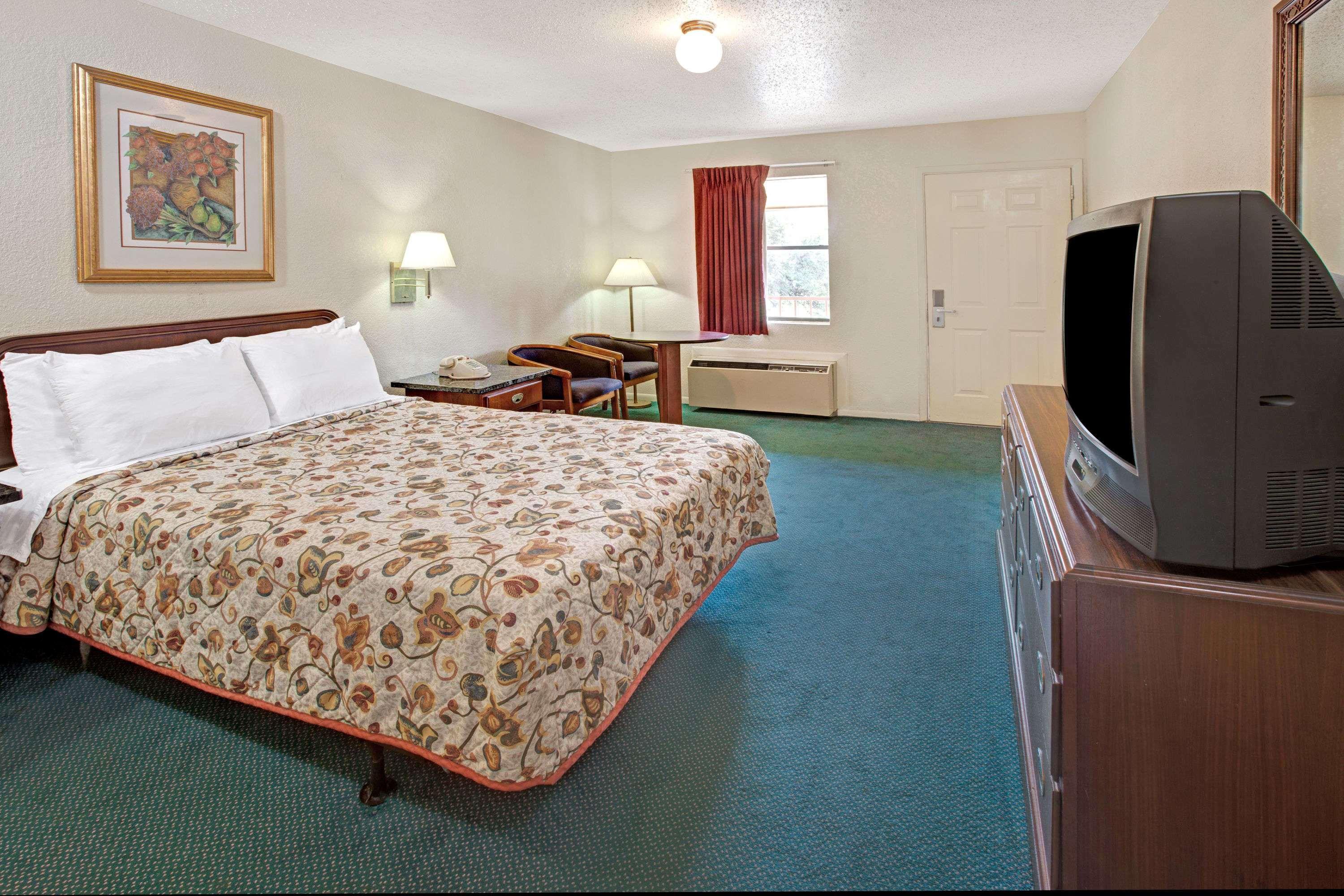 Knights Inn Houston Hobby Airport South Houston Exterior foto